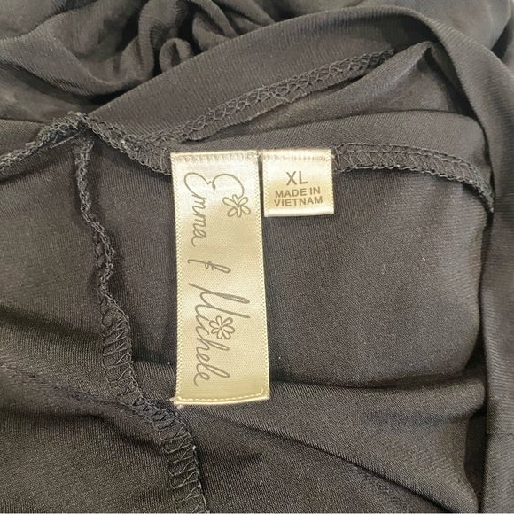 Emma & Michele Black Zip Up Jumpsuit Size XL - Picture 4 of 4